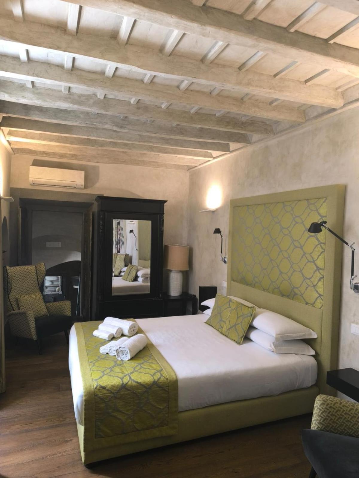 Pantheon Luxury Suite Рим Екстер'єр фото